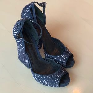 Schutz navy platforms with silver studs size 10B